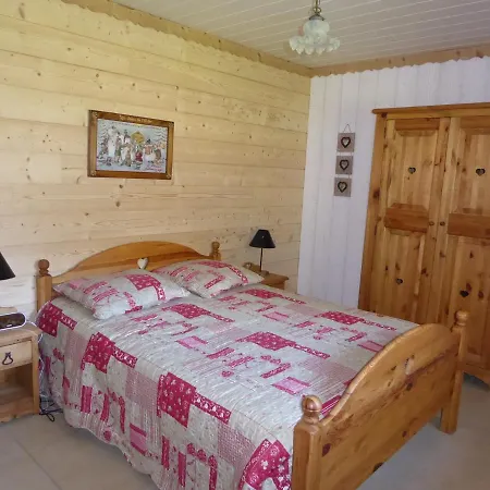 Avec Terrasse Et Parking Prive, Proche Telepherique - Fr-1-464-29 *