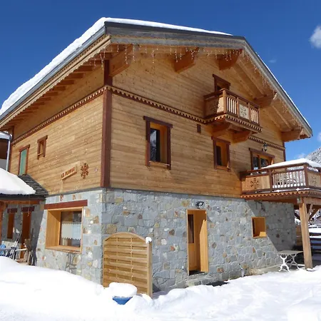 Rez-de-jardin Avec Terrasse Dans De Gamme Proche Centre Et Pistes De - Fr-1-464-29 Pralognan-la-Vanoise